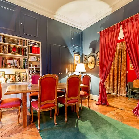 Parisian For 4 In Saint-germain Bourgogne Apartament Paryż